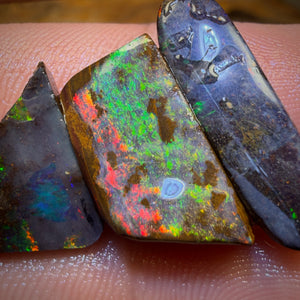 🔒26.9cts - 3x Australian Boulder Seam Opal Rubs Parcel