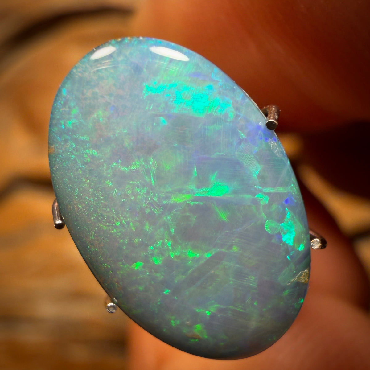 4.5cts - Queensland Boulder Seam Opal. Australian Opal