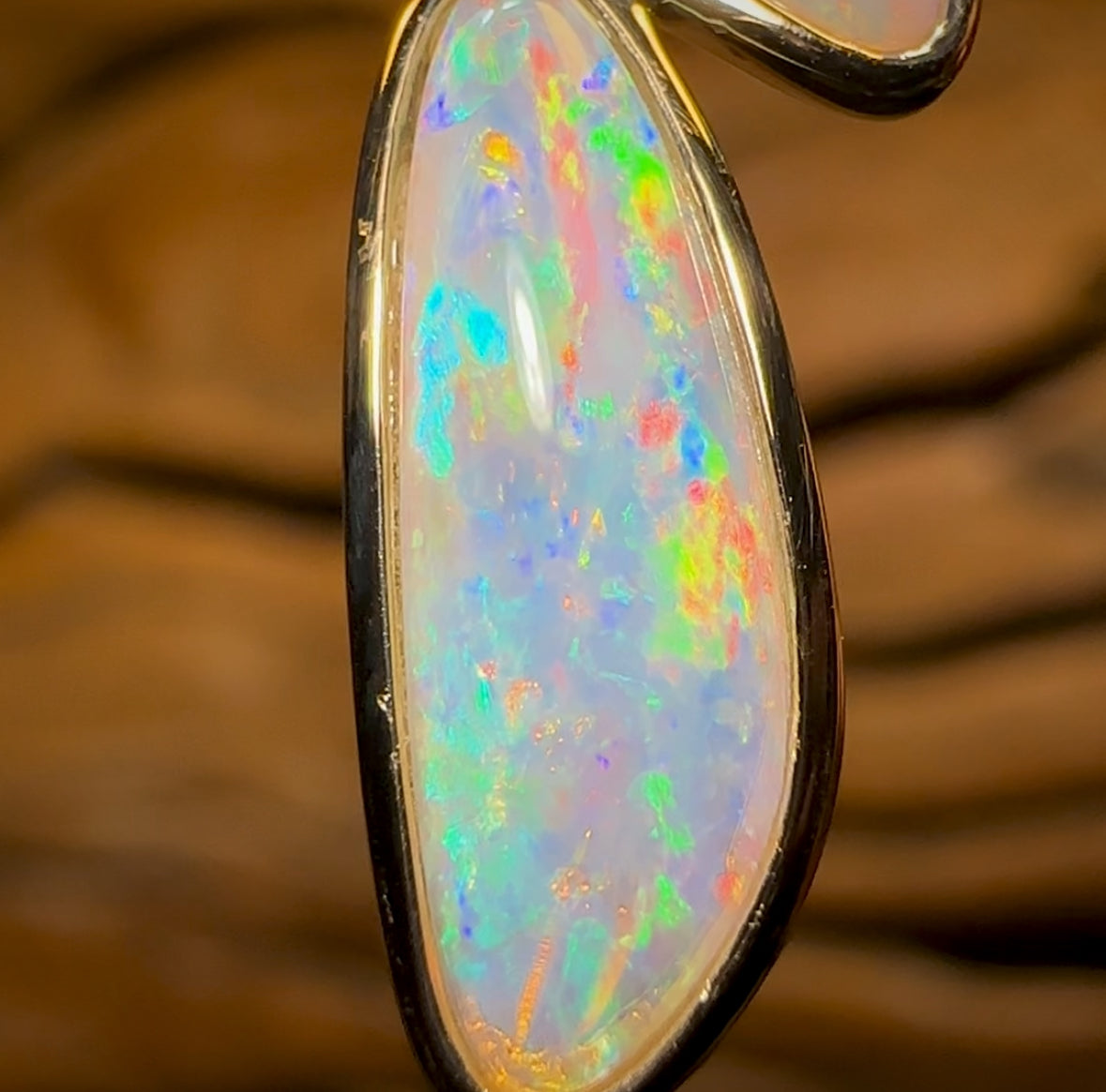14k Gold - “2 For 1”.       Solid South Australian Crystal Opal Pendant