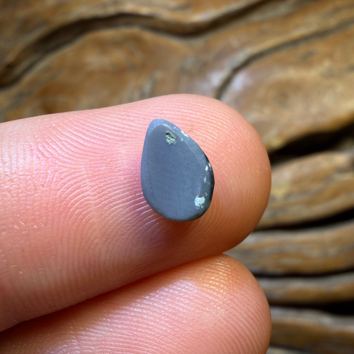 0.75cts -Lightning Ridge Black Opal