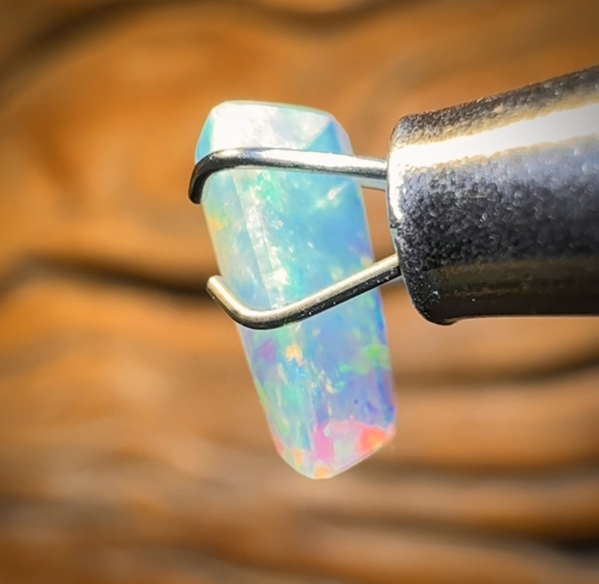 Auction Fall-Through = Your Gain! 🔥 Now More Than 50% Off RRP 🚨 0.75cts - South Australian Crystal Opal