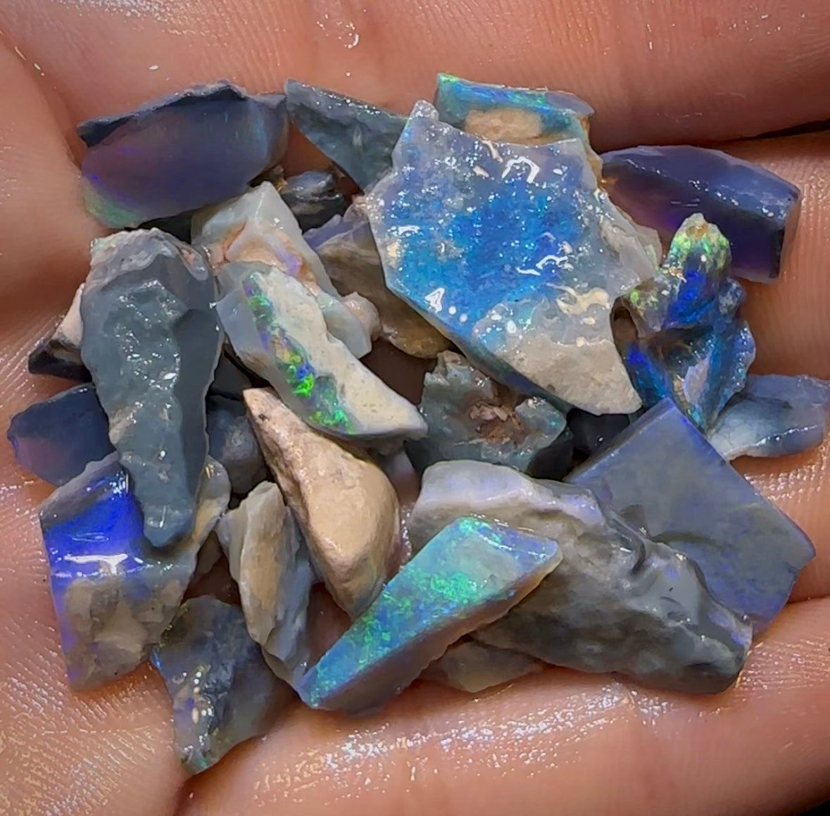 95.9cts - 30x Lightning Ridge Crystal, Dark and Black Opal Rough Parcel - Opal Whisperers