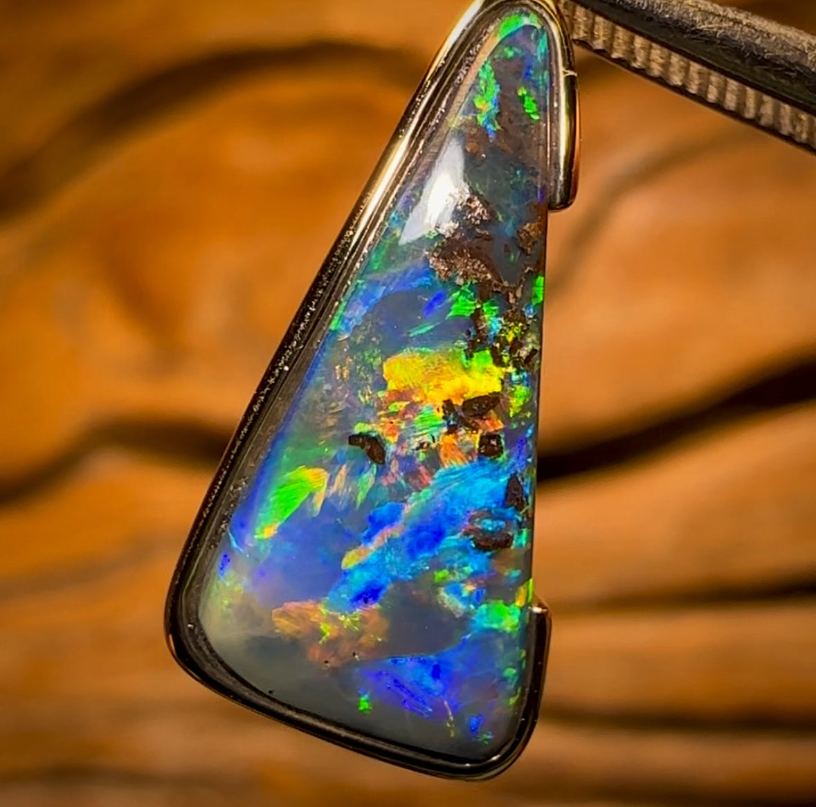 Top Class Top Stone 14k Gold Solid Queensland Boulder Opal