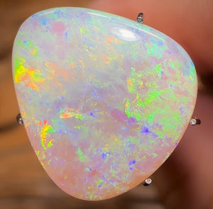 5.45cts - Large Lightning Ridge Light Opal