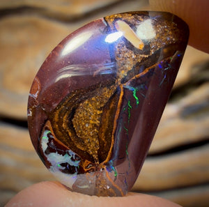 10.9cts - Tribal Yowah Nut Opal. Australian Opal BARGAIN