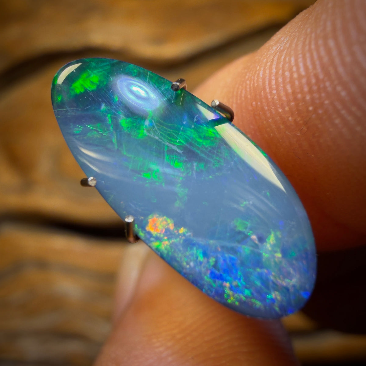 2.2cts - Australian Boulder Opal Doublet