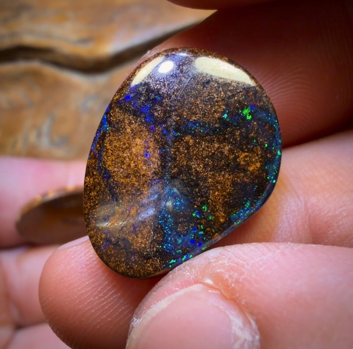 🔒 86.6cts - 5x Australian Tribal Boulder Opal’s. Wholesale Dealers Parcel