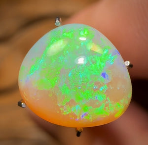 3.6cts - Lightning Ridge Golden Crystal Opal Great High Dome