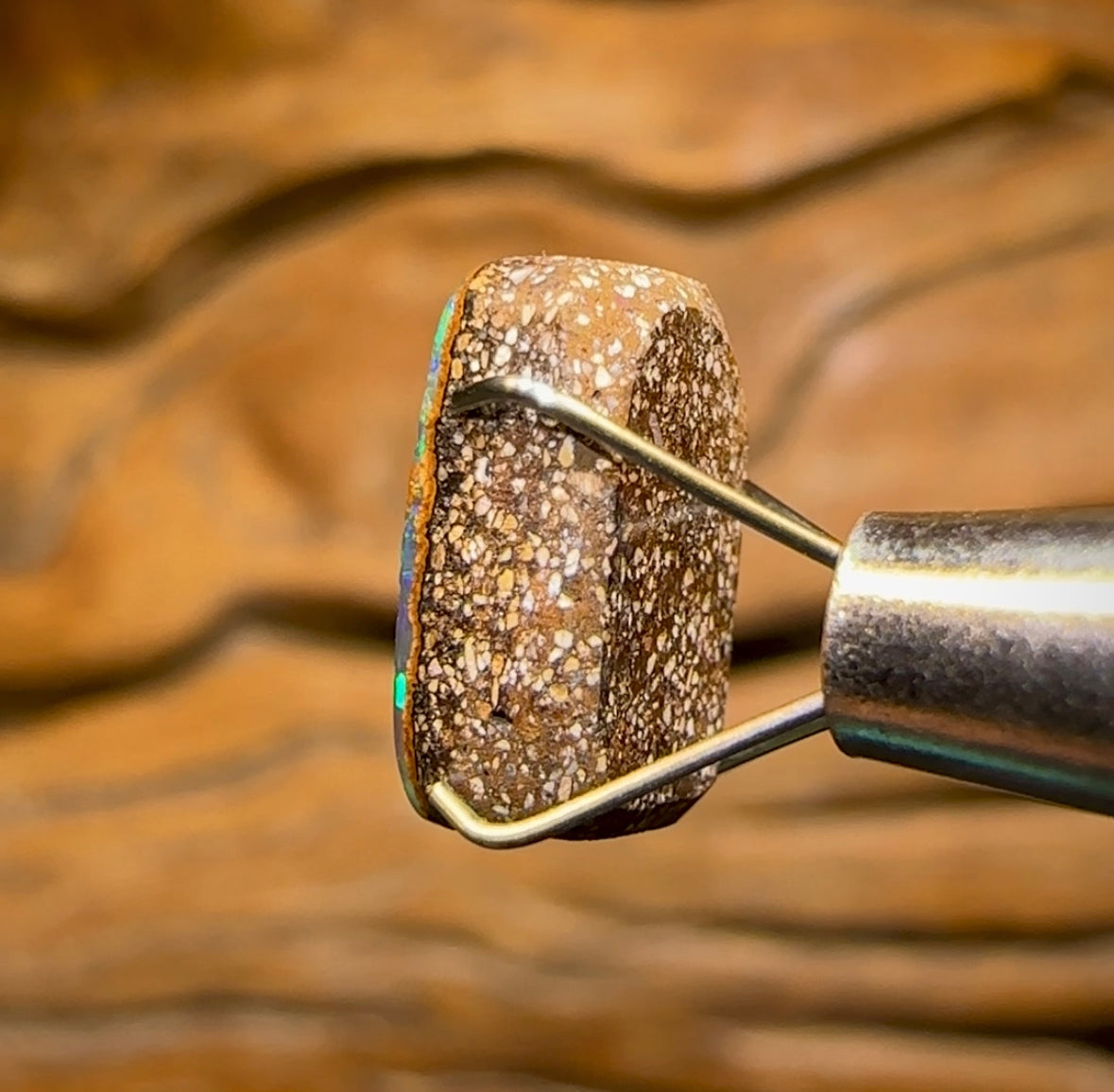 3.4cts - Winton Seam Opal. Australian Boulder Opal - Opal Whisperers