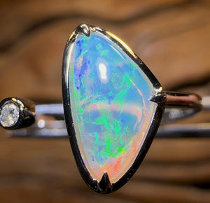 14k White Gold - Solid South Australian Crystal Opal Ring - Opal Whisperers