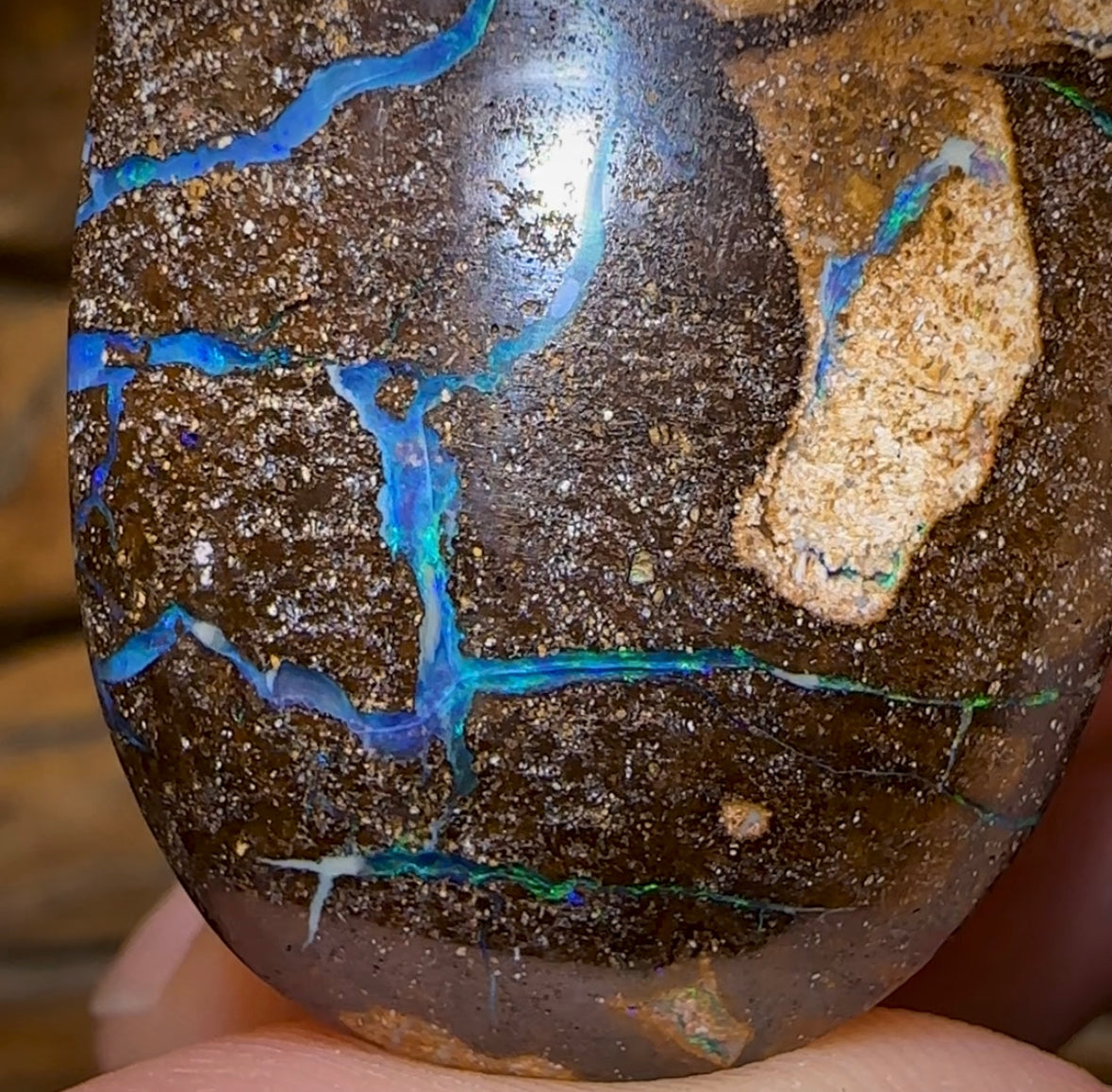 137.6cts - Queensland Boulder Seam Opal from Winton. Double Sided - Opal Whisperers