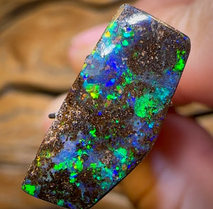 5.5cts - Queensland Boulder Seam Opal