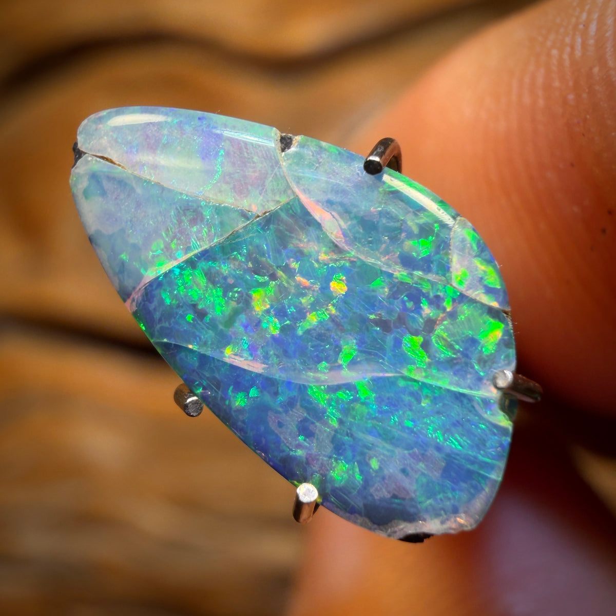 🔨 AUCTION 🔨 No Reserve 1.7cts - Australian Boulder Opal Doublet. RECUTTERS DELIGHT