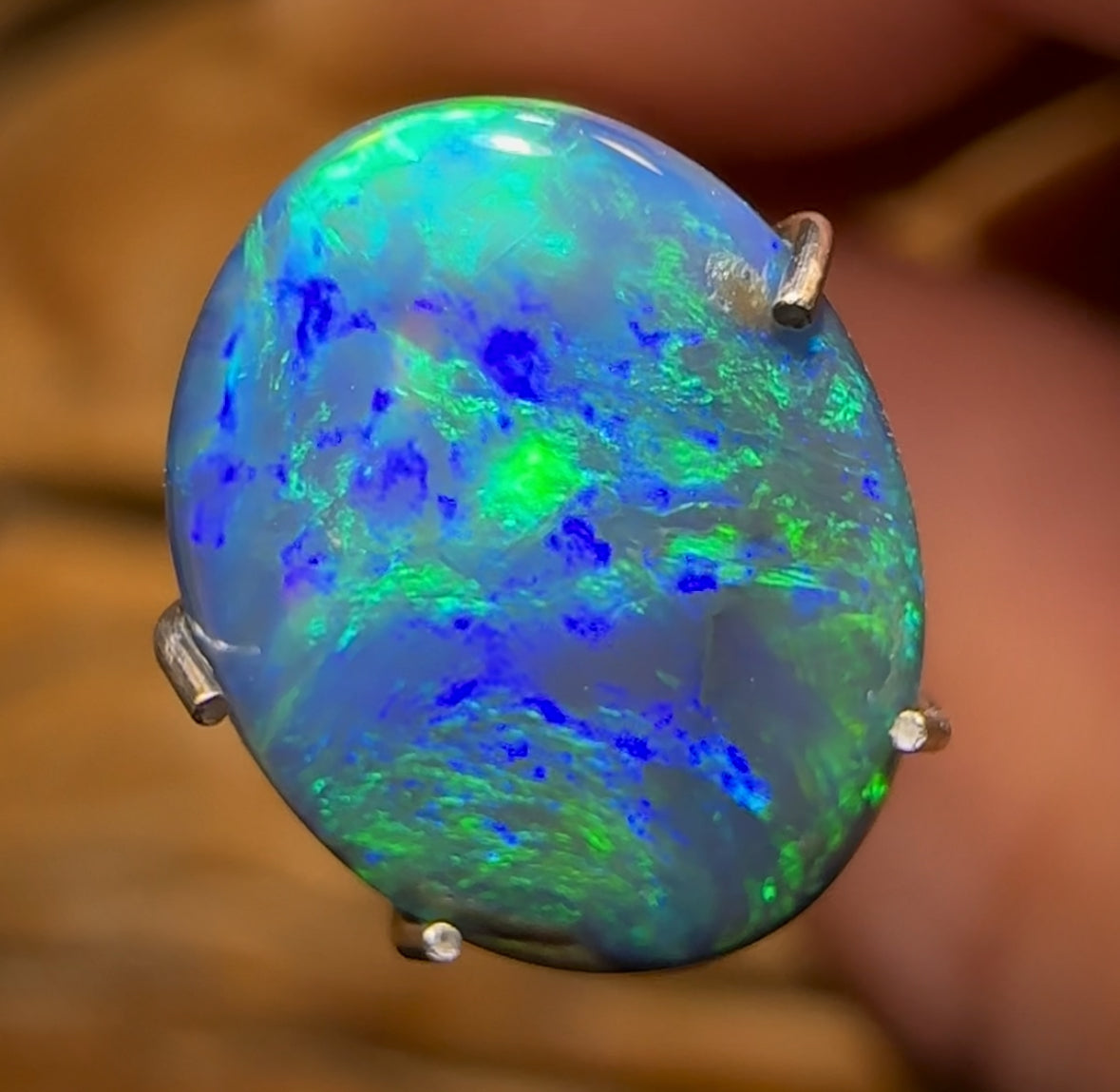 1.9cts - Solid Black Opal from Lightning Ridge