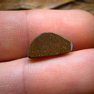 RoadShow Card! 3.4cts - Queensland Boulder Seam Opal from Winton