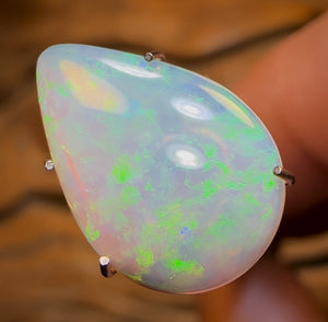 2.35cts - Lightning Ridge Crystal Opal