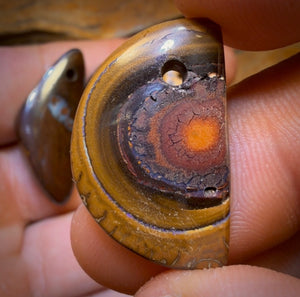 87.6cts - 5x Drilled Queensland Boulder Opals. Wholesale Parcel