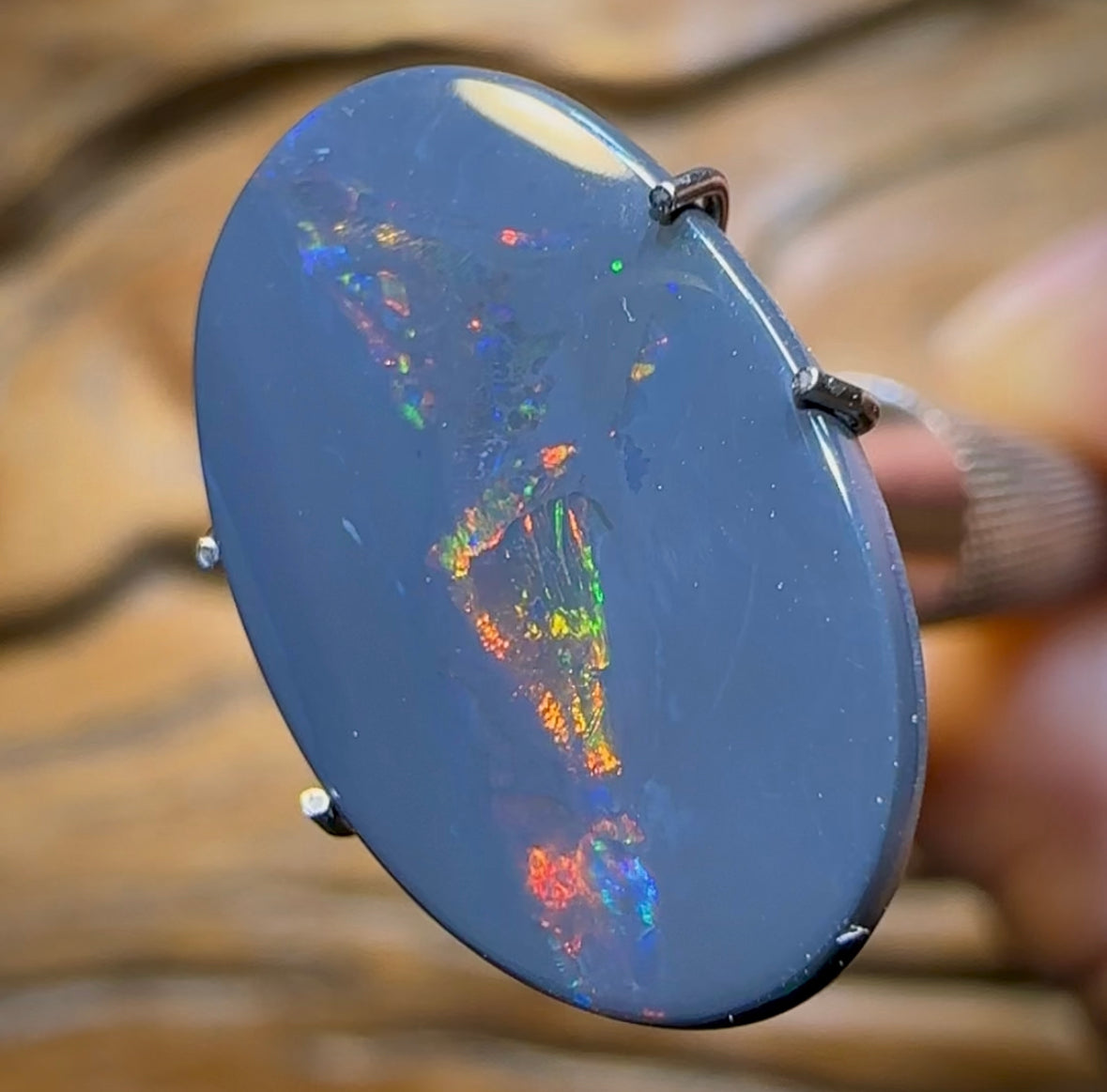 3.1cts - Australian Black Opal from Lightning Ridge - Opal Whisperers