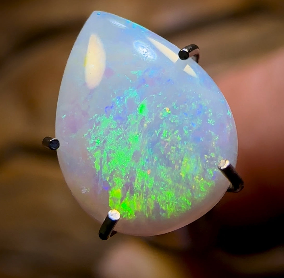 0.91cts - South Australian White Opal