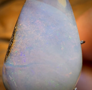 12.9cts - Queensland Boulder Seam Opal