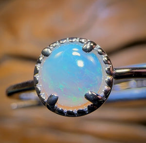 Auction Fall-Through = Your Gain! 🔥 Now More Than 50% Off RRP 🚨 Sterling Silver - South Australian Crystal Opal Ring