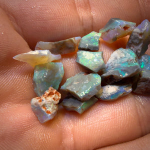 35.5cts - 18x Lightning Ridge Opal Rough Parcel