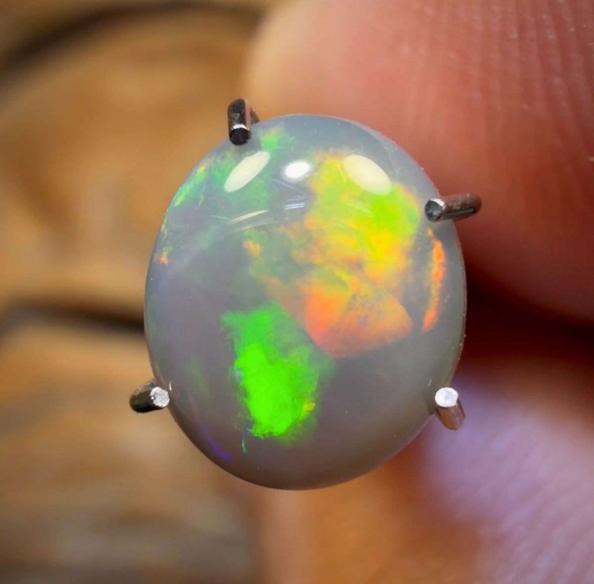 1.25cts - Lightning Ridge Black Opal