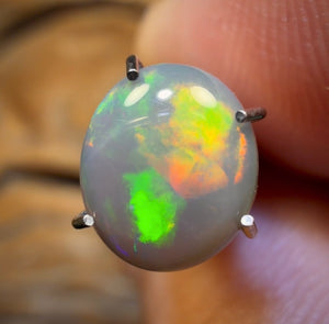 1.25cts - Lightning Ridge Black Opal