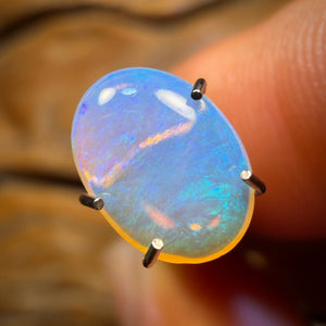 1.05cts - South Australian Crystal Opal from Andamooka