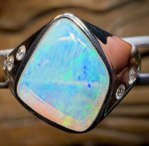 Sterling Silver - South Australian Crystal Opal Ring. Unisex Design