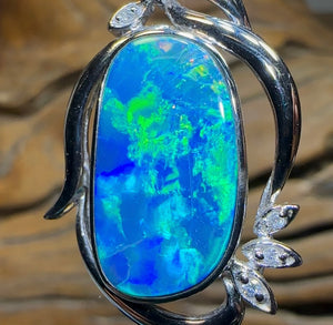 18k White Gold - TOP Australian Boulder Opal Doublet Pendant Heritage Collection - Opal Whisperers