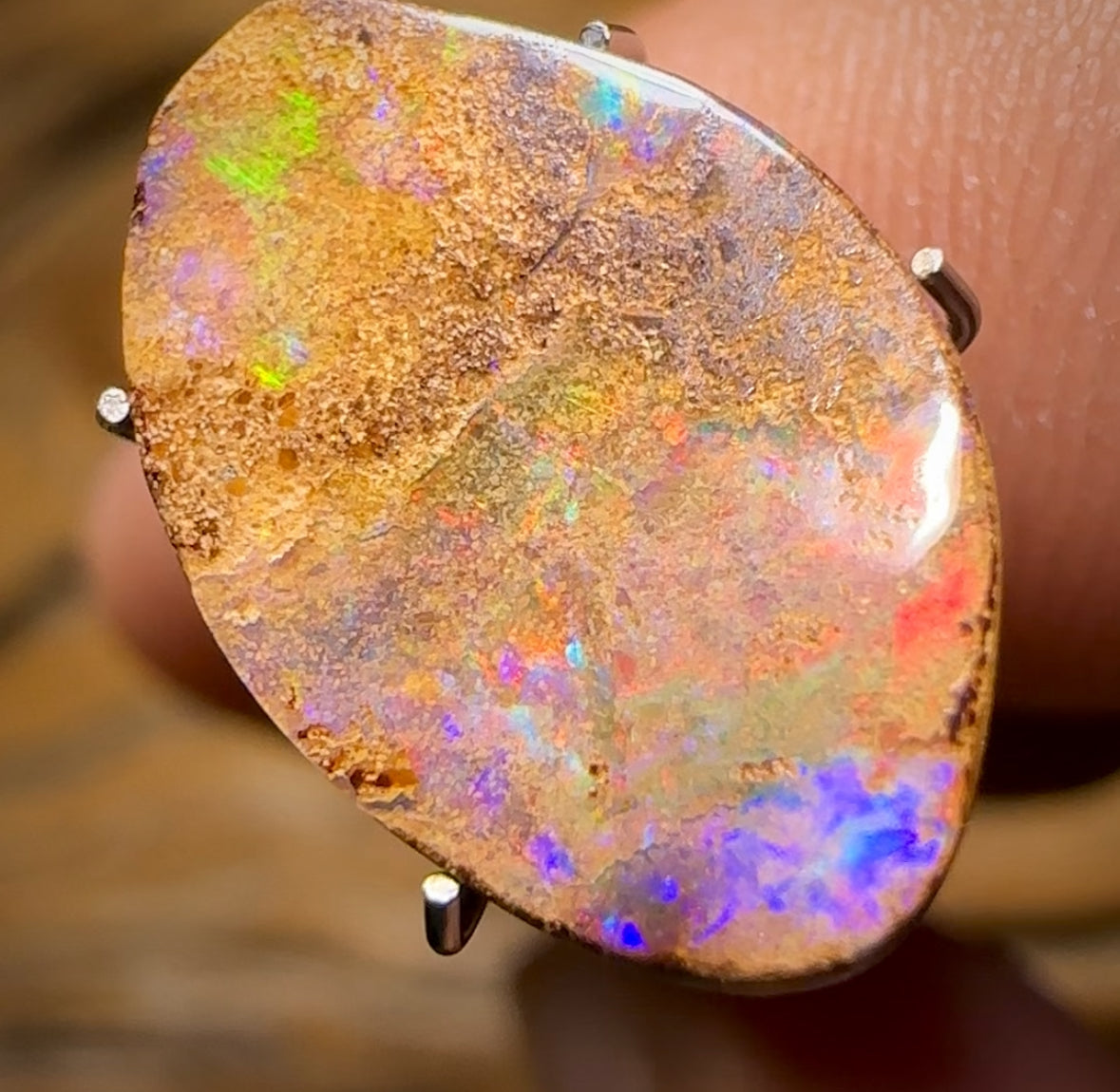 4.3cts - “Fire Rub”Queensland Boulder Opal from Yowah