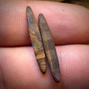 2,9 cts - Paire de doublets d'opale boulder australienne