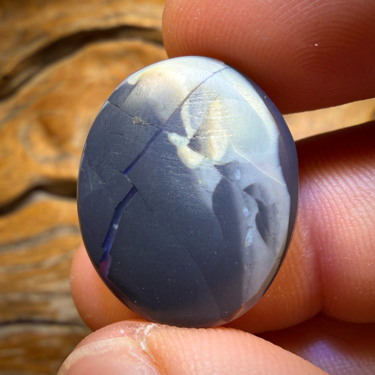 Banger Big N1 Black 24.7cts - ISAAC’S OLD CUT Black Opal from Lightning Ridge