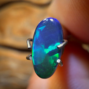 0.75cts - Lightning Ridge Opal Doublet