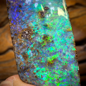 129.9cts - BIG Reef Collection No.1 Queensland Boulder Seam Opal