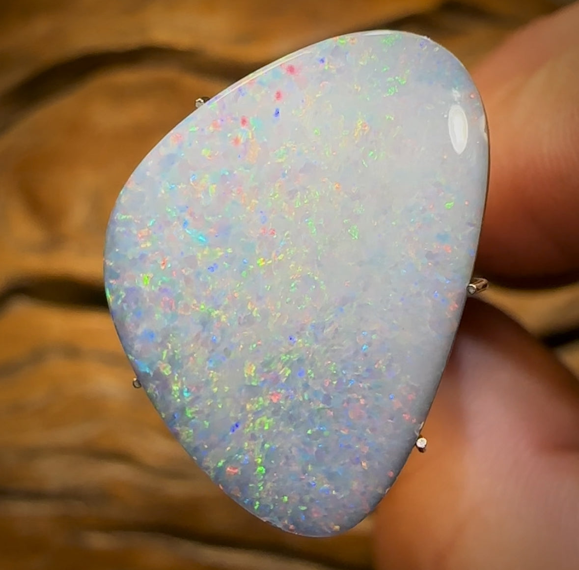 Auction Fall-Through = Your Gain! 🔥 Now More Than 50% Off RRP 🚨 9.7cts - Large Australian Boulder Opal Doublet
