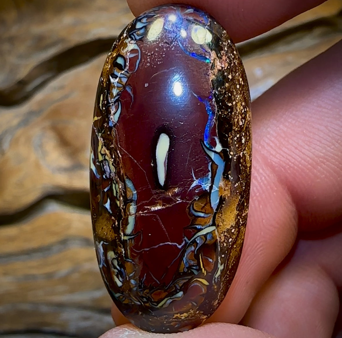 Auction Fall-Through = Your Gain! 🔥 Now More Than 50% Off RRP 🚨 40.9cts - Tribal Queensland Boulder Opal from Koroit