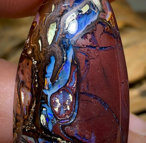 97.4cts - Koroit Nut Opal Pair. TRIBAL PATTERN