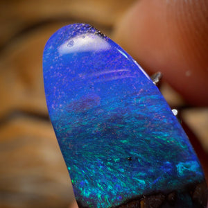 4.4cts - Queensland Boulder Seam Opal. Australian Opal