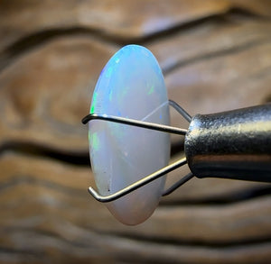 2.7cts - Top South Australian Dark Crystal Opal