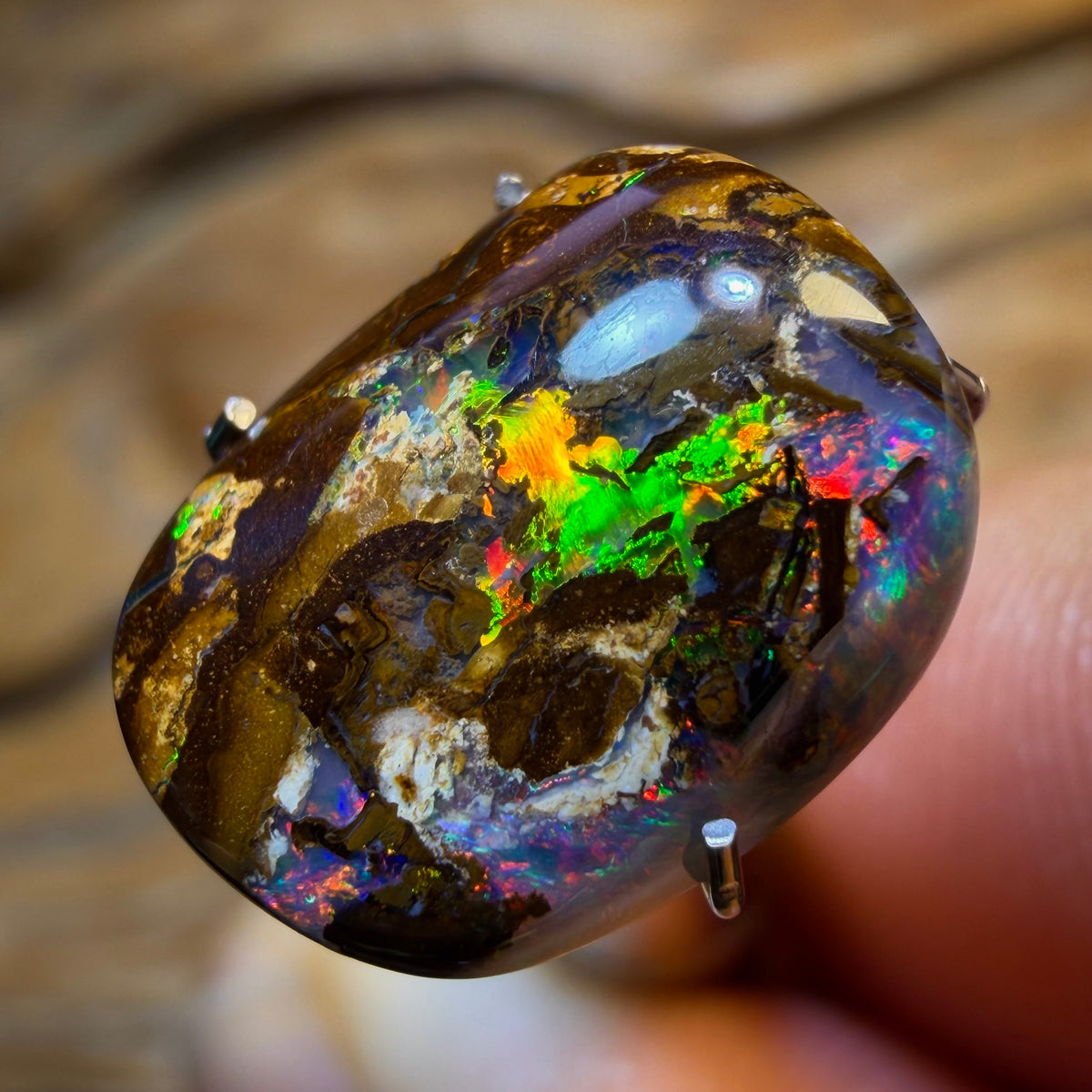 Little Rippa Unique 3 Sided Fire Stone 4.5cts - Yowah Nut Opal. Red Multicolour