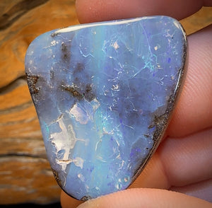 Auction Fall-Through = Your Gain! 🔥 Now More Than 50% Off RRP 🚨 80.9cts - “Turbulent Sea” Queensland Boulder Seam Opal