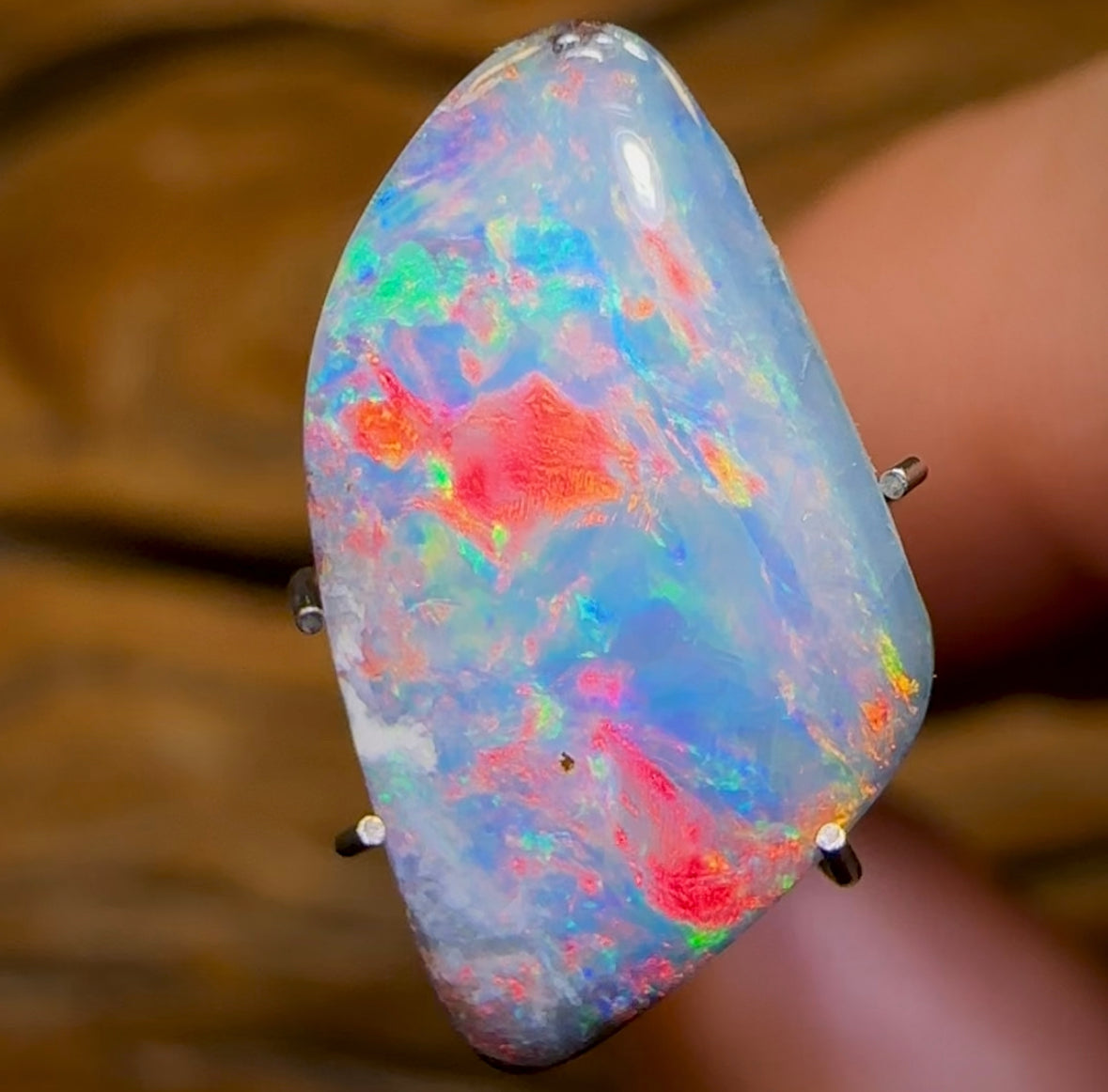4.75cts - Top Australian Boulder Seam Opal Red Multi Colour