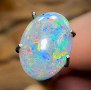 0.96cts - Lightning Ridge Black Opal