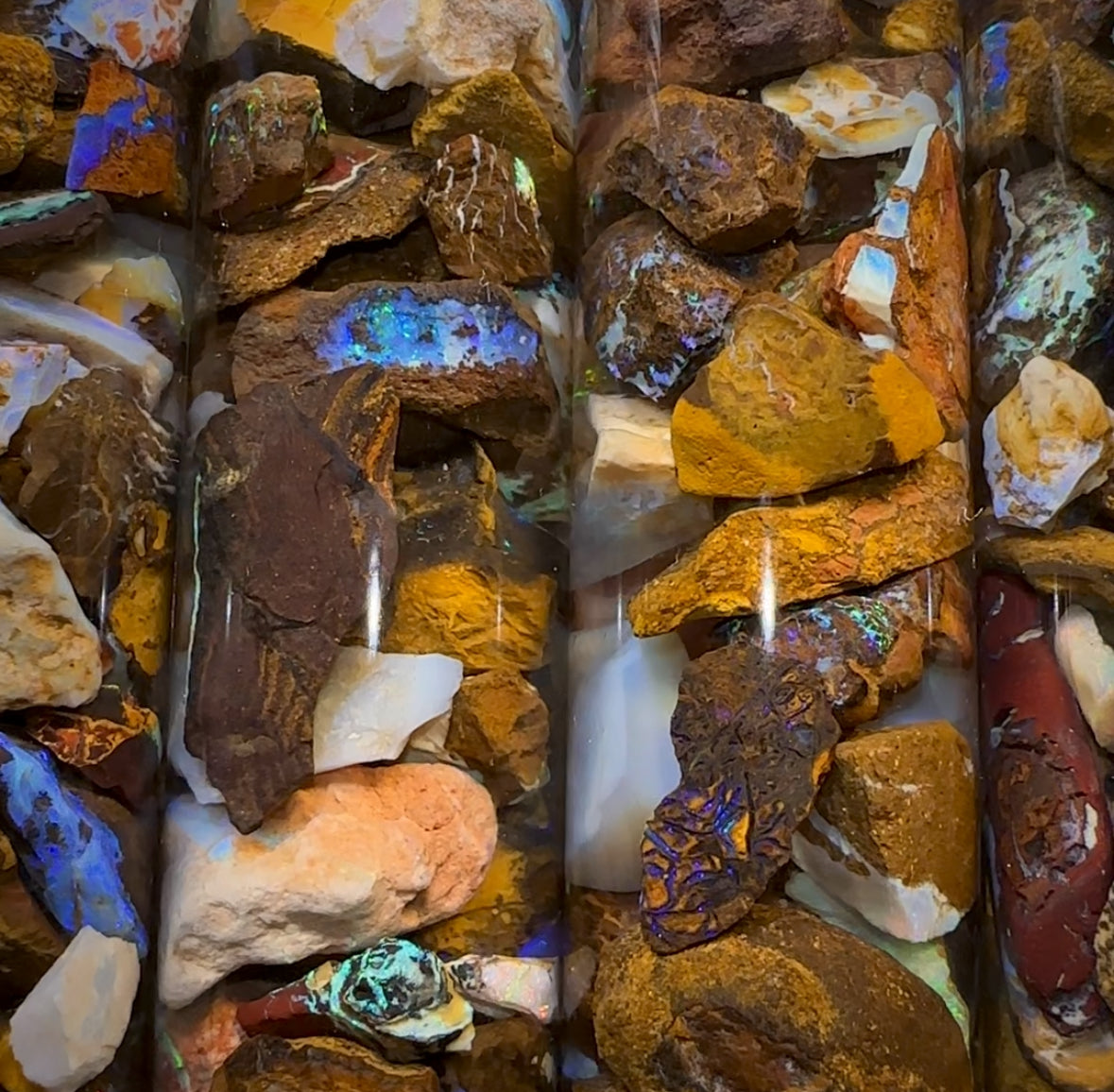 120cts Vials of Mixed Australian Opal Rough. BULK LISTING