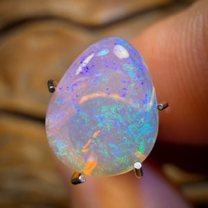 1.6cts - Solid Australian Boulder Pipe Crystal Opal