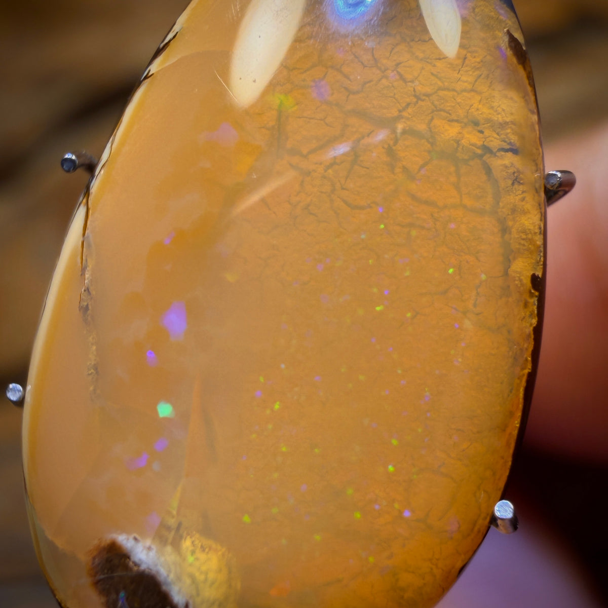 🔨 AUCTION 🔨 Reserve 💎 High Roller Banger Auction 💎 8.2cts - Yowah Nut Crystal Centre Opal. Australian Boulder Opal