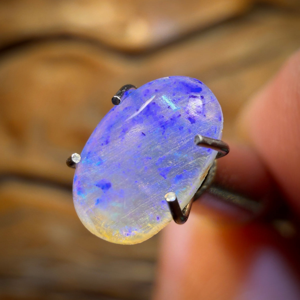 🔨 AUCTION 🔨 No Reserve 0.55cts - Lightning Ridge Crystal Opal