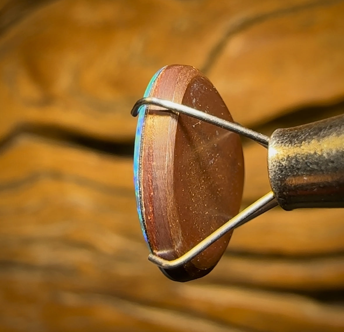 3.6cts - Australian Boulder Opal Doublet